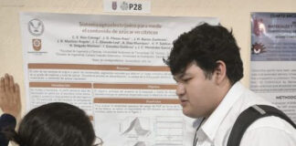 Estudiante de la UAT destaca en encuentro sobre optoelectrónica