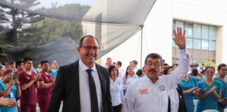 Rector de la UAT entrega nombramientos a nuevos directivos de la UAM Mante