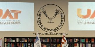 Imparte la UAT en Nuevo Laredo la Cátedra Octavio Paz con el escritor Anthony Stanton